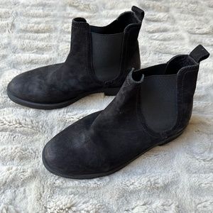 Girls’ Zara Black Suede Chelsea Boots / Booties